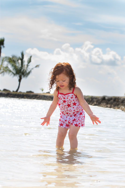 Beach photography session - 2 year old girl